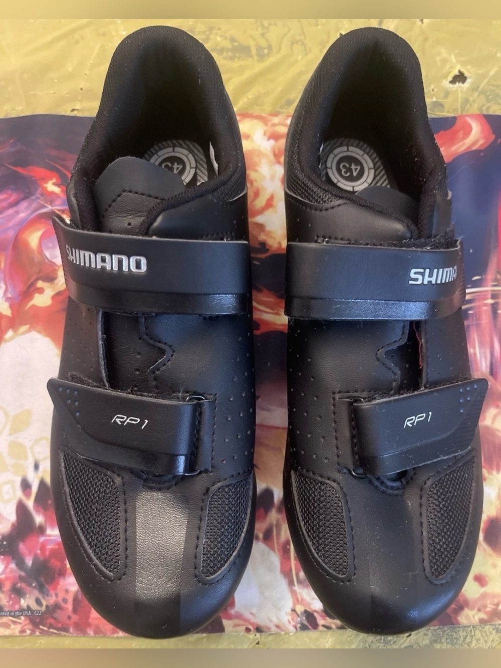 Shimano RP1 Cycling Shoes Menβs Size 43 Black Road Bike SPD-SL 3-Bolt Cleats